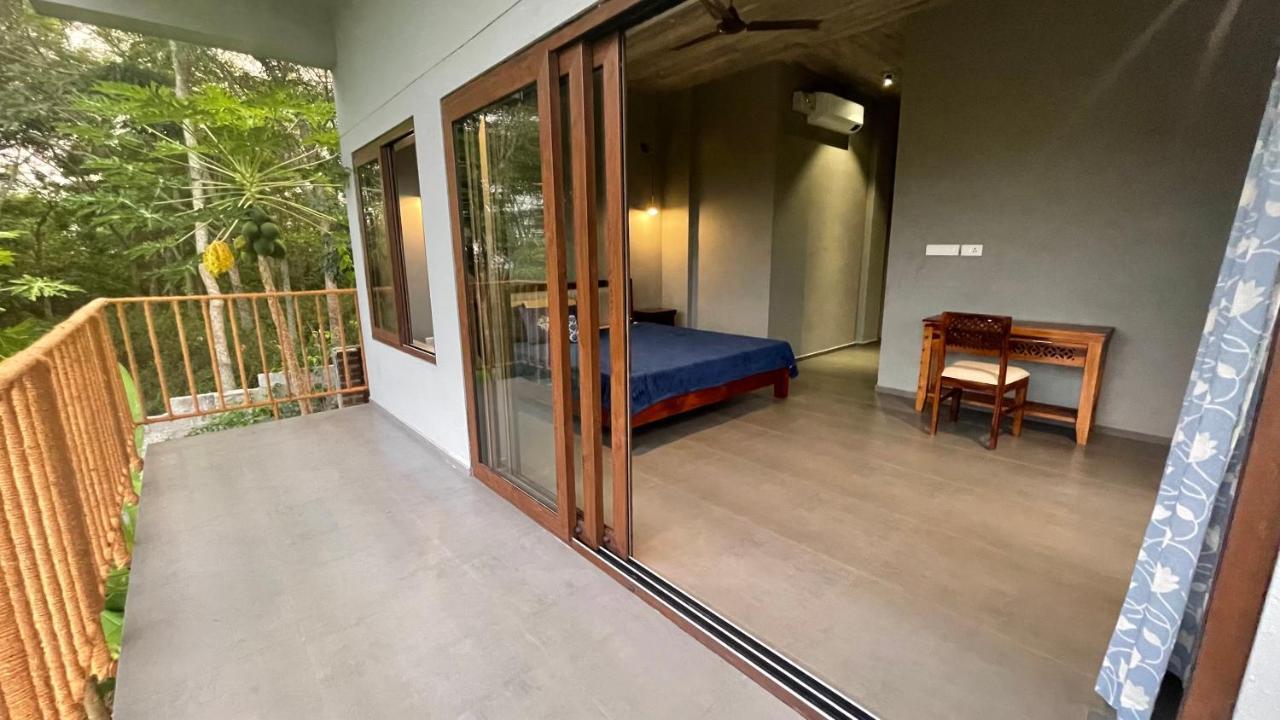 Antharyamin Hotel Thiruvananthapuram ภายนอก รูปภาพ
