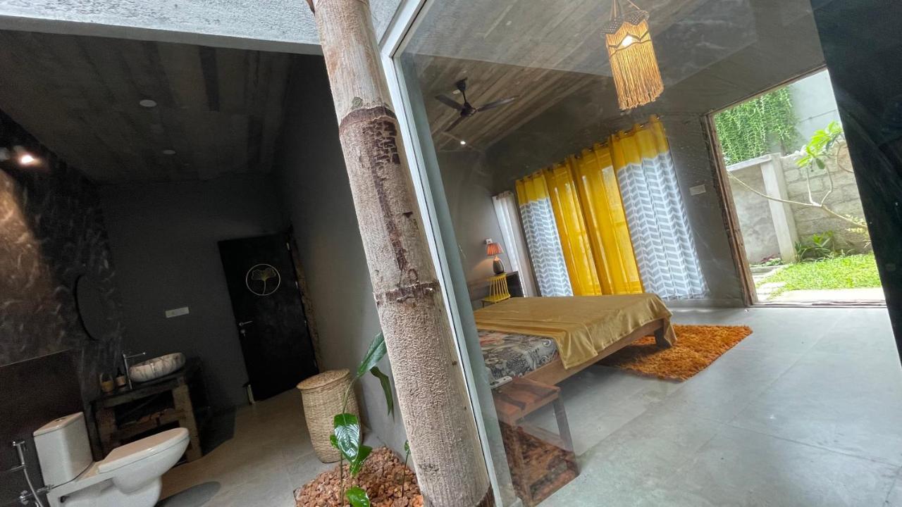 Antharyamin Hotel Thiruvananthapuram ภายนอก รูปภาพ